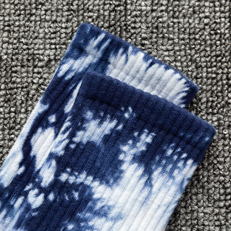 Calzini sportivi a metà polpaccio in cotone tie-dye