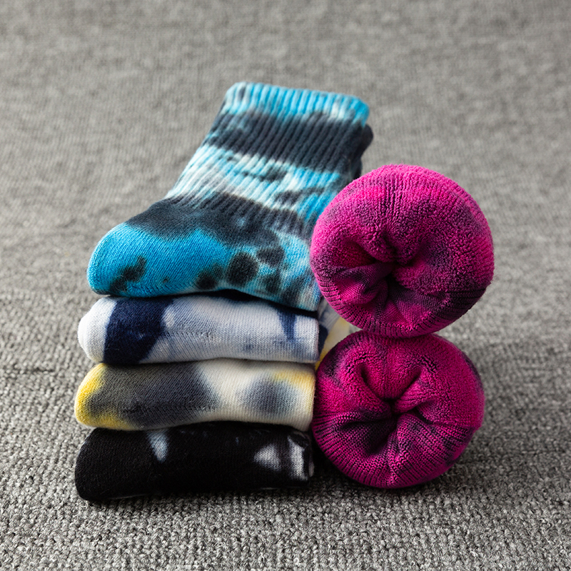 Calzini sportivi a metà polpaccio in cotone tie-dye